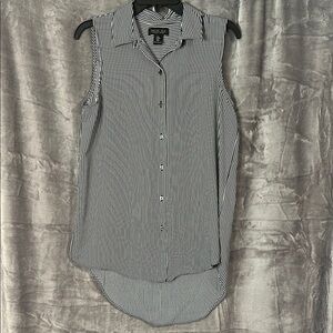 Rachel Zoe Black and White Stripe Sleeveless Blouse Collar